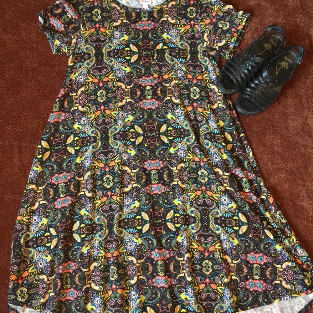 LuLaRoe Carly